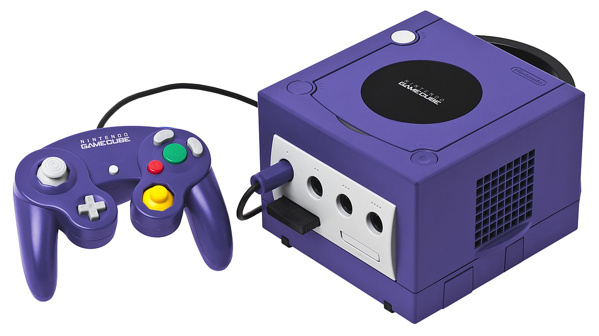 [Image: japanese_video_game_consoles-23-gamecube.jpg]